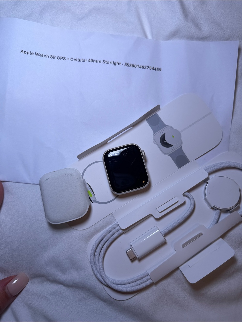 Apple Watch SE Starlight